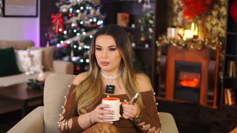 Snapshot of evasunderland chatting on December 8, 2024, 8:47 pm Eva online show from December 8, 2024, 8:47 pm