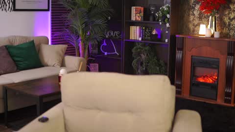 Snapshot of evasunderland chatting on January 24, 2025, 11:23 pm Eva online show from January 24, 2025, 11:23 pm
