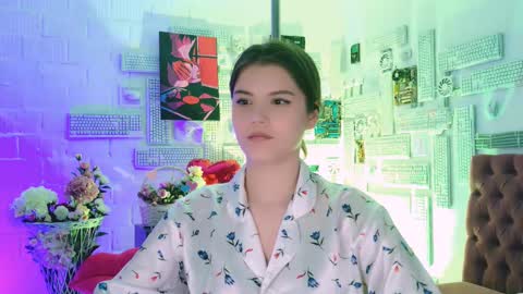 Snapshot of evathopson chatting on February 19, 2025, 7:16 pm Eva  next stream -  - 1600 UTC2000  online show from February 19, 2025, 7:16 pm
