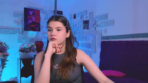 Snapshot of evathopson chatting on February 28, 2025, 11:58 am Eva  next stream -  - 1600 UTC2000  online show from February 28, 2025, 11:58 am