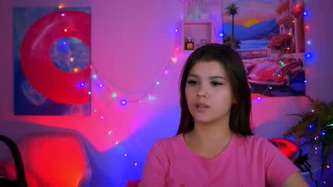 Snapshot of evathopson chatting on November 25, 2025, 10:59 am Eva next stream - - 1600 UTC2000 online show from November 25, 2025, 10:59 am