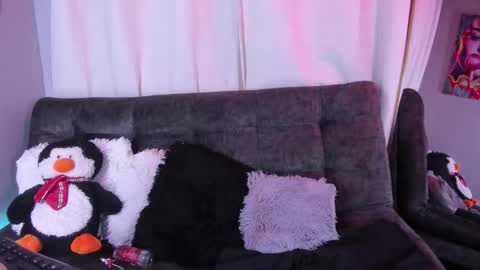 Eva Queen online show from November 30, 2025, 12:58 am