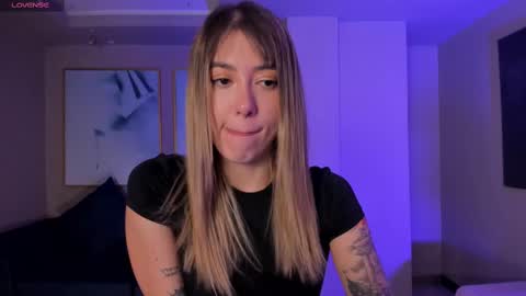 Snapshot of evebenson chatting on March 6, 2025, 12:30 pm Eve online show from March 6, 2025, 12:30 pm