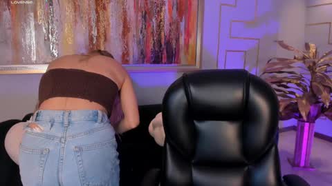 Snapshot of evebenson chatting on September 24, 2025, 12:30 pm Eve online show from September 24, 2025, 12:30 pm