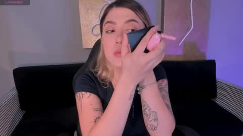 Snapshot of evebenson chatting on October 1, 2025, 11:49 am Eve online show from October 1, 2025, 11:49 am