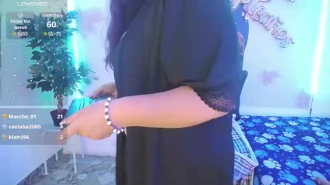 Snapshot of evelyn_mature19 chatting on February 24, 2025, 10:25 pm Juliana online show from February 24, 2025, 10:25 pm