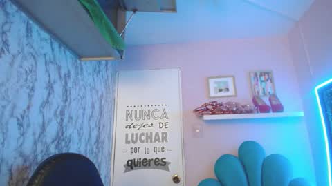 Snapshot of evelyn_mature19 chatting on March 2, 2025, 1:15 am Juliana online show from March 2, 2025, 1:15 am