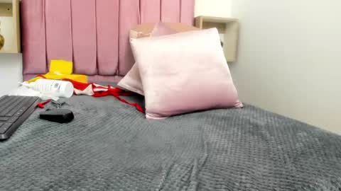 Snapshot of evelyn_morgan1 chatting on January 18, 2025, 5:31 am evelyn_morgan1 online show from January 18, 2025, 5:31 am