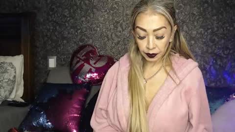 EvelynaGrey online show from January 7, 2025, 10:22 am