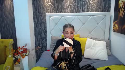 EvelynaGrey online show from February 24, 2025, 2:19 am