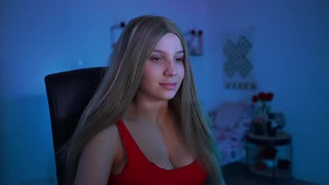 Snapshot of evelyncage_ chatting on March 4, 2025, 10:16 pm evelyncage_ online show from March 4, 2025, 10:16 pm