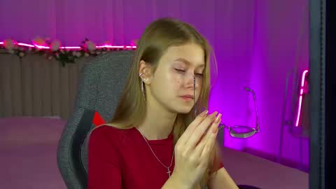 Snapshot of evemundie chatting on September 11, 2025, 10:48 am Eve online show from September 11, 2025, 10:48 am