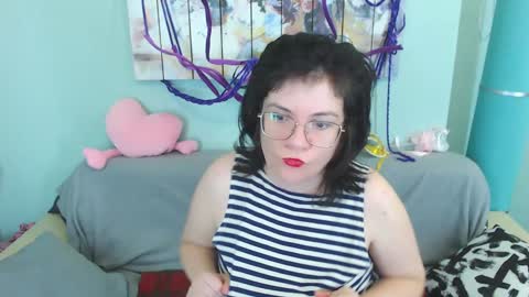 Everly online show from December 15, 2024, 6:18 am