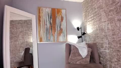 Snapshot of everyh chatting on February 25, 2025, 7:47 pm Sophia online show from February 25, 2025, 7:47 pm