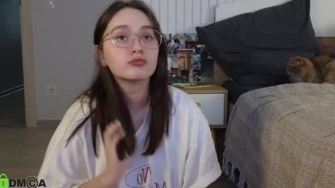 Snapshot of evi_woow chatting on January 27, 2025, 4:43 pm evi_woow online show from January 27, 2025, 4:43 pm