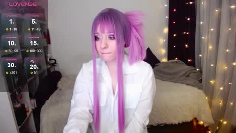 Snapshot of eviecuster chatting on December 21, 2024, 12:42 am Im gonna be on in 2 hours online show from December 21, 2024, 12:42 am