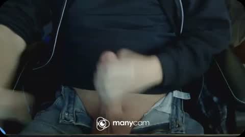 Snapshot of evilshadow41 chatting on February 22, 2025, 8:31 pm Shadow online show from February 22, 2025, 8:31 pm