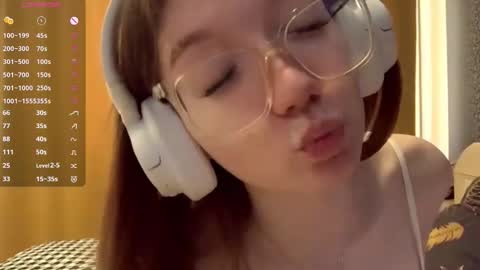 Eva online show from September 12, 2025, 9:09 am