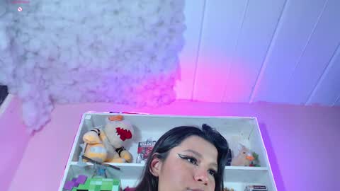 Im Evy online show from December 12, 2024, 5:26 pm