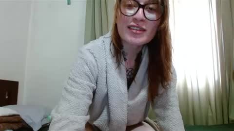 Exolizz online show from December 23, 2024, 5:32 pm