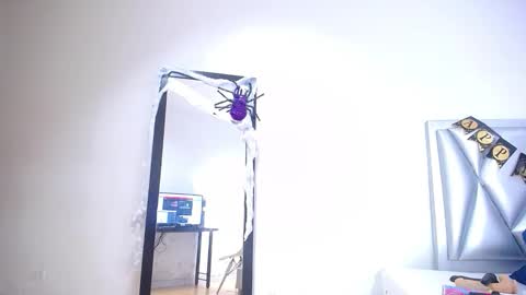 exotic_karmella online show from October 27, 2025, 9:19 pm