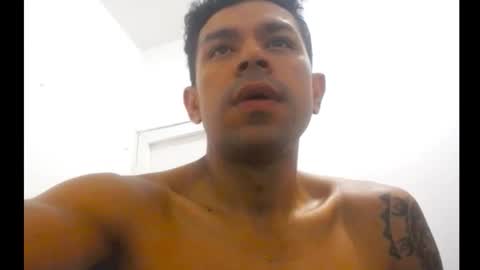 Snapshot of exoticboybigdick chatting on December 21, 2025, 4:03 pm exoticboybigdick online show from December 21, 2025, 4:03 pm