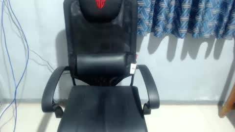 Breanna online show from December 2, 2025, 7:09 pm