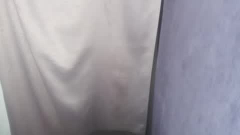 Snapshot of expenseve_kendy chatting on December 17, 2024, 4:53 pm veronica online show from December 17, 2024, 4:53 pm