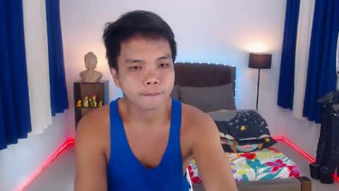 Snapshot of extraservice69menx chatting on November 2, 2025, 1:19 am JOHNDAVE online show from November 2, 2025, 1:19 am