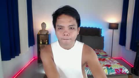 Snapshot of extraservice69menx chatting on November 5, 2025, 2:00 am JOHNDAVE online show from November 5, 2025, 2:00 am