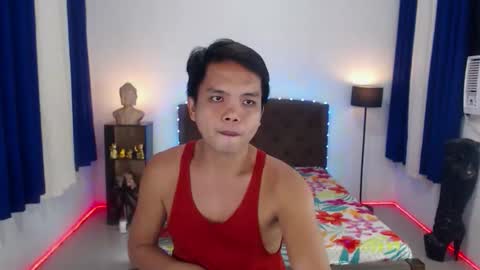 Snapshot of extraservice69menx chatting on November 14, 2025, 8:46 am JOHNDAVE online show from November 14, 2025, 8:46 am