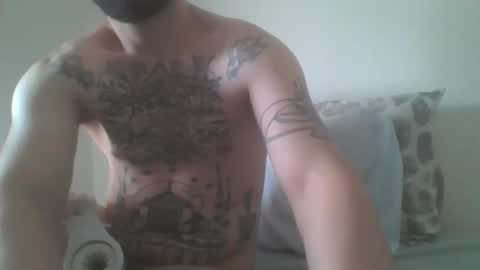 mm online show from December 14, 2025, 5:57 am