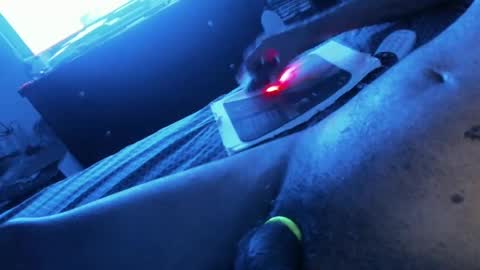 Snapshot of ezeddie2015 chatting on December 31, 2024, 1:15 am ezeddie2015 online show from December 31, 2024, 1:15 am