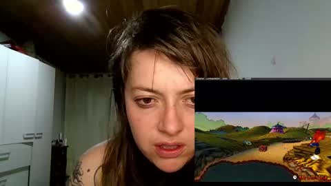 Snapshot of ezlngirl chatting on December 22, 2024, 11:20 pm Aimee online show from December 22, 2024, 11:20 pm