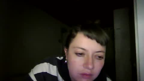 Snapshot of ezlngirl chatting on January 10, 2025, 1:10 am Aimee online show from January 10, 2025, 1:10 am