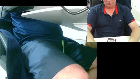 Snapshot of ezondi1 chatting on January 22, 2025, 11:21 pm EZONDI online show from January 22, 2025, 11:21 pm