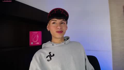 Juan online show from October 5, 2025, 4:55 am