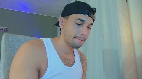 Snapshot of fabi_calde chatting on February 26, 2025, 4:58 am fabi online show from February 26, 2025, 4:58 am