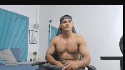 FABIO online show from October 20, 2025, 6:52 pm