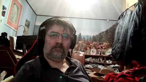 Snapshot of fabius2673 chatting on November 9, 2025, 9:18 am Fabius online show from November 9, 2025, 9:18 am