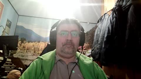 Snapshot of fabius2673 chatting on December 14, 2025, 7:58 am Fabius online show from December 14, 2025, 7:58 am