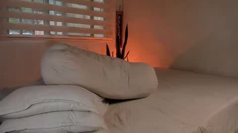 -  A N D E R online show from December 26, 2024, 7:49 pm