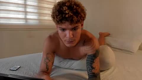 -  A N D E R online show from December 28, 2024, 8:25 pm