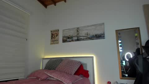 faceofbabyyy online show from December 16, 2024, 4:45 am