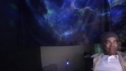 Snapshot of fadeyisteven32 chatting on December 16, 2025, 5:01 am fadeyisteven32 online show from December 16, 2025, 5:01 am