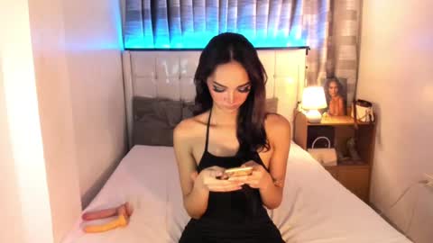 faelore online show from December 2, 2024, 5:15 am