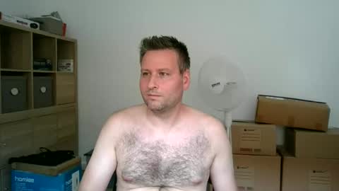 faer_087 online show from September 17, 2025, 11:34 am