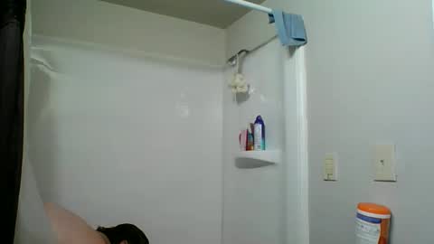 faidra mae online show from January 8, 2025, 10:06 pm