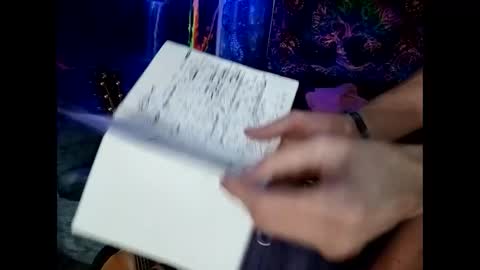 Snapshot of fairy_moan chatting on December 1, 2025, 11:32 pm fairy_moan online show from December 1, 2025, 11:32 pm