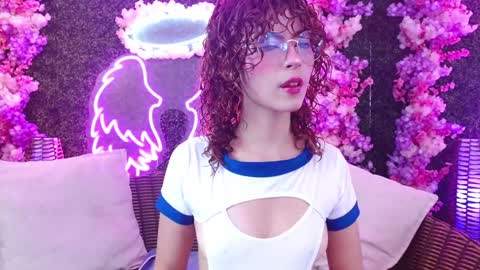 Snapshot of fairy_sweet_ chatting on January 19, 2025, 8:30 pm FAIRY online show from January 19, 2025, 8:30 pm